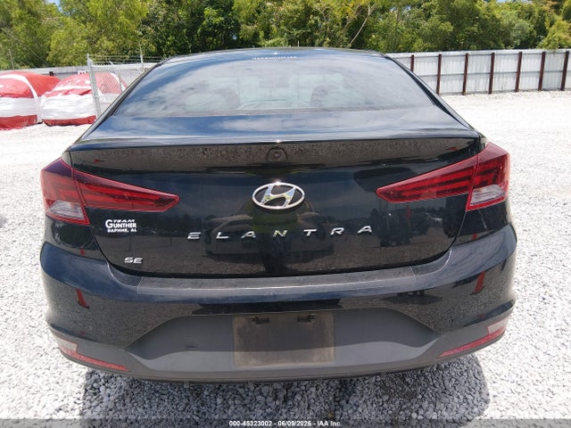 Продажа на аукционе авто 2020 Hyundai Elantra Se, vin: 5NPD74LF3LH520656, номер лота: 45323002