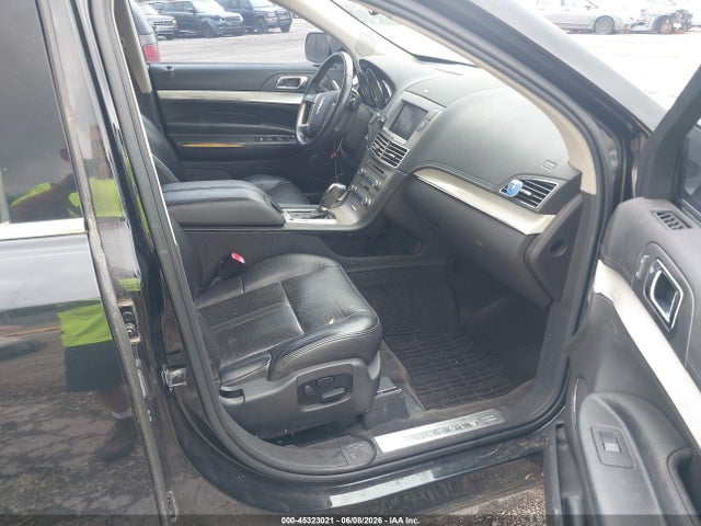 2010 Lincoln Mkt Ecoboost მანქანა იყიდება აუქციონზე, vin: 2LMHJ5AT7ABJ06645, აუქციონის ნომერი: 45323021