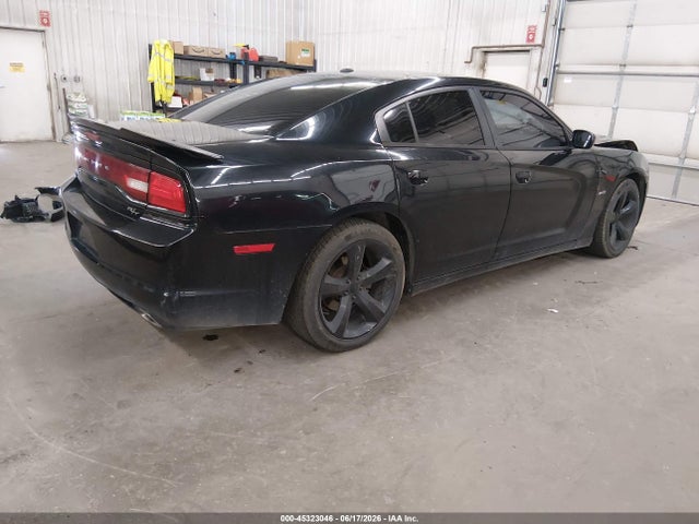 45323046 :رقم المزاد ، 2C3CDXCT3EH285123 vin ، 2014 Dodge Charger R/t مزاد بيع