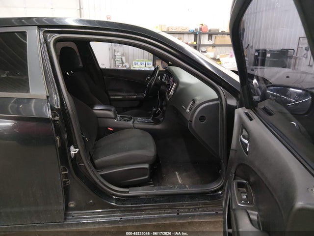 45323046 :رقم المزاد ، 2C3CDXCT3EH285123 vin ، 2014 Dodge Charger R/t مزاد بيع