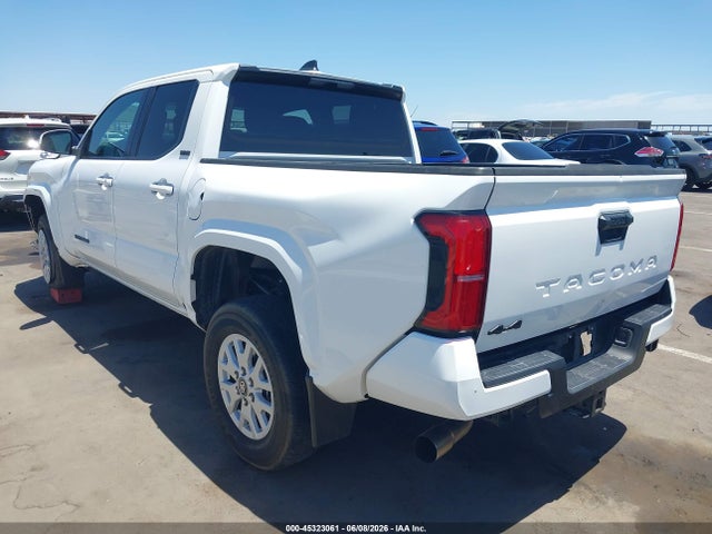 45323061 :رقم المزاد ، 3TMLB5JN0RM040491 vin ، 2024 Toyota Tacoma Sr5 مزاد بيع