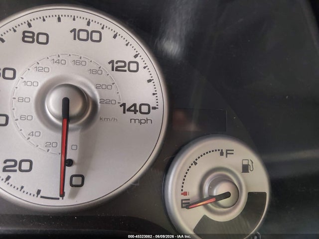 45323082 :رقم المزاد ، JH4DC53854S012502 vin ، 2004 Acura Rsx مزاد بيع