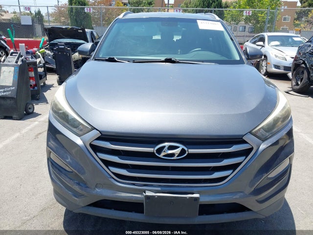 Hyundai TUCSON SE 2017 KM8J33A40HU564441 Image 12