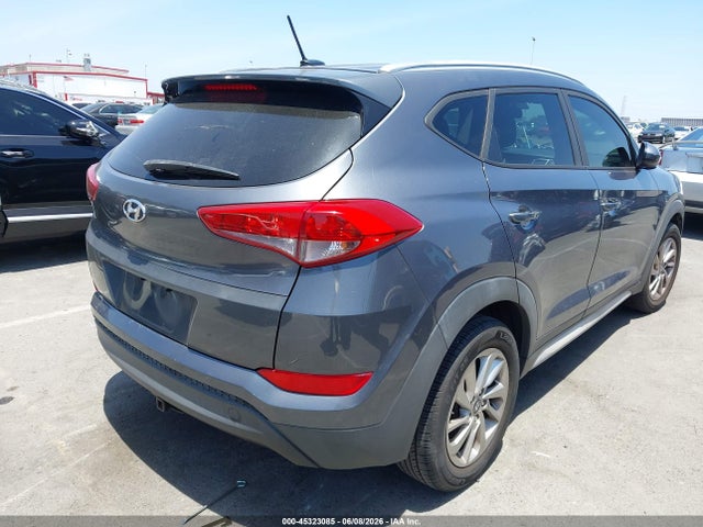 Hyundai TUCSON SE 2017 KM8J33A40HU564441 Image 4