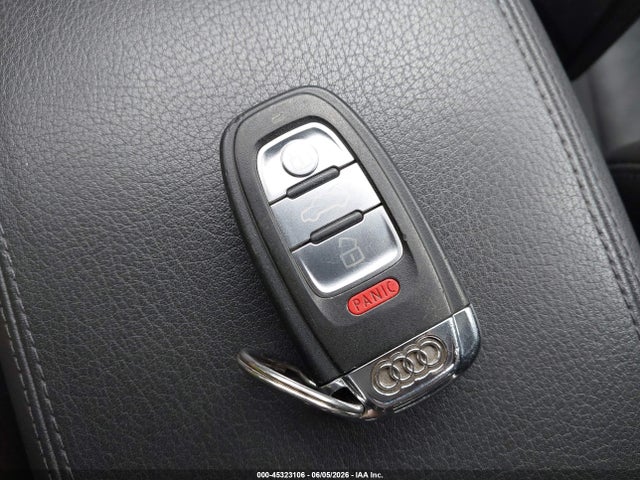 45323106 :رقم المزاد ، WA1LKAFP6AA070853 vin ، 2010 Audi Q5 3.2 Premium مزاد بيع
