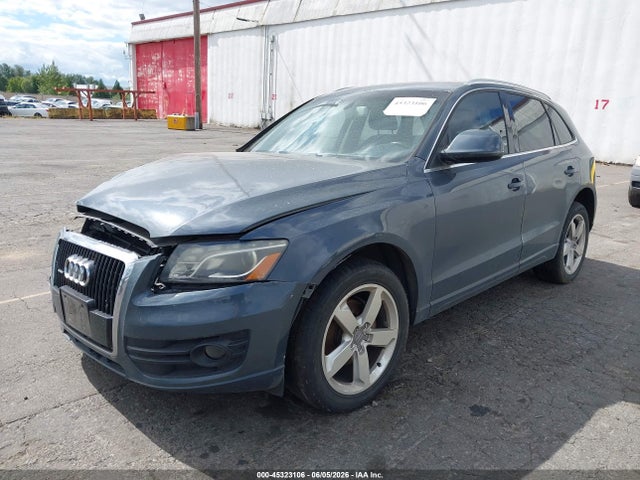 45323106 :رقم المزاد ، WA1LKAFP6AA070853 vin ، 2010 Audi Q5 3.2 Premium مزاد بيع