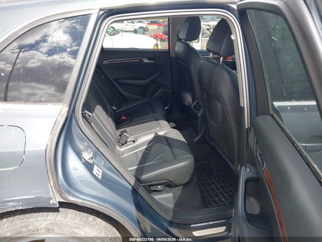 45323106 :رقم المزاد ، WA1LKAFP6AA070853 vin ، 2010 Audi Q5 3.2 Premium مزاد بيع