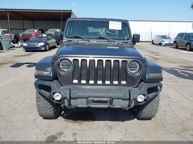 1C4HJXDN1MW591909 Jeep Wrangler Unlimited Sport S 4x4