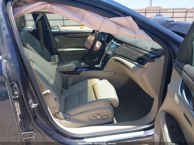 2015 Cadillac Xts Premium მანქანა იყიდება აუქციონზე, vin: 2G61P5S32F9267677, აუქციონის ნომერი: 45323163