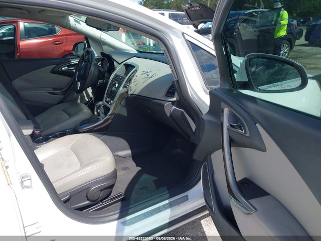2016 Buick Verano მანქანა იყიდება აუქციონზე, vin: 1G4PP5SK1G4126050, აუქციონის ნომერი: 45323193