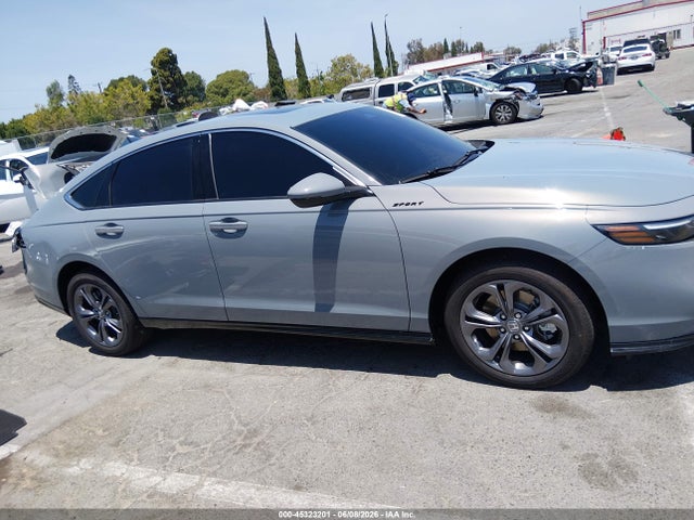 Auction sale of the 2026 Honda Accord Hybrid Ex-l, vin: 1HGCY2F66TA012702, lot number: 45323201