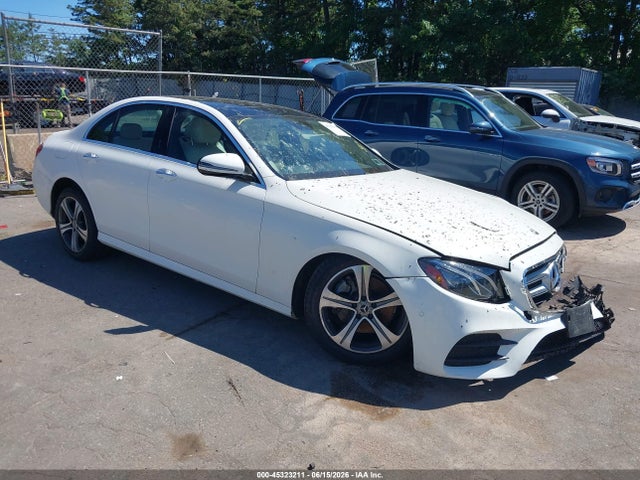 Aukcja sprzedaży 2018 Mercedes-benz E 300 4matic, vin: WDDZF4KB0JA484006, numer aukcji: 45323211