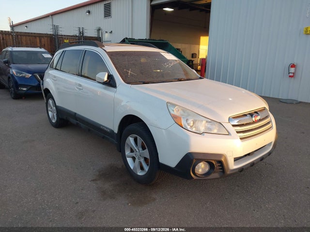 45323266 :رقم المزاد ، 4S4BRCCC2D1212044 vin ، 2013 Subaru Outback 2.5i Premium مزاد بيع