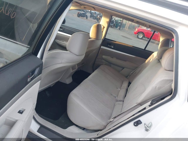 45323266 :رقم المزاد ، 4S4BRCCC2D1212044 vin ، 2013 Subaru Outback 2.5i Premium مزاد بيع