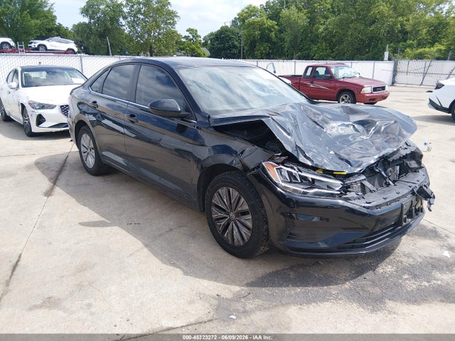 2020 Volkswagen Jetta 1.4t R-line/1.4t S/1.4t Se მანქანა იყიდება აუქციონზე, vin: 3VWCB7BU8LM053172, აუქციონის ნომერი: 45323272