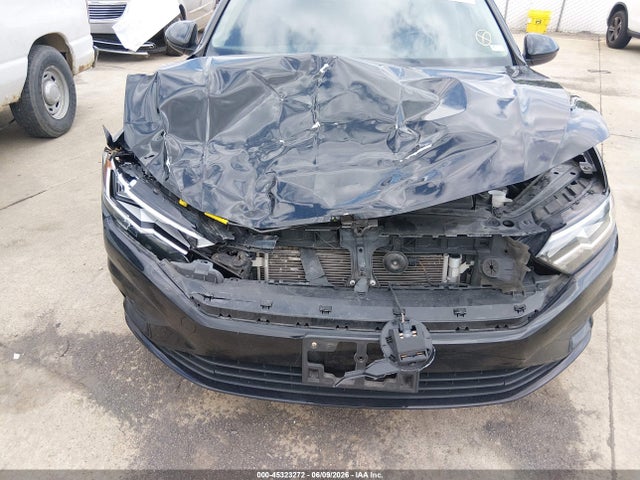 2020 Volkswagen Jetta 1.4t R-line/1.4t S/1.4t Se მანქანა იყიდება აუქციონზე, vin: 3VWCB7BU8LM053172, აუქციონის ნომერი: 45323272