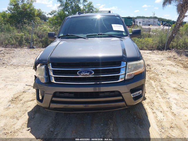 45323293 :رقم المزاد ، 1FMJU1HT0FEF00244 vin ، 2015 Ford Expedition Xlt مزاد بيع