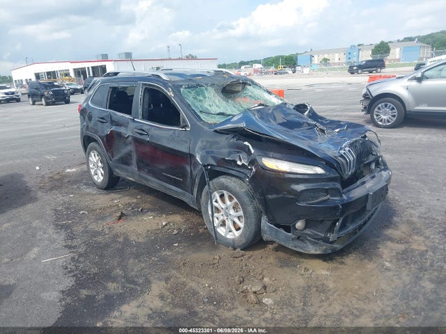 Auction sale of the 2015 Jeep Cherokee Latitude, vin: 1C4PJMCBXFW789070, lot number: 45323301