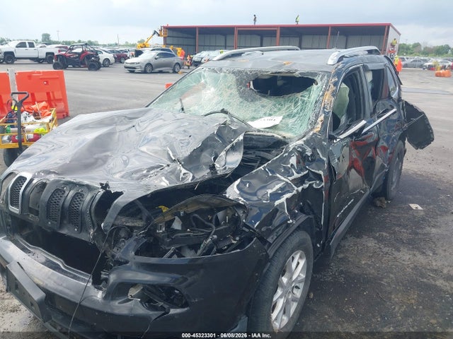 Auction sale of the 2015 Jeep Cherokee Latitude, vin: 1C4PJMCBXFW789070, lot number: 45323301
