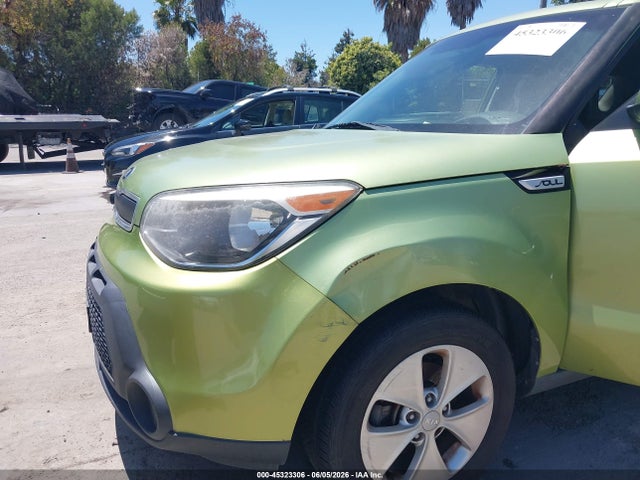 45323306 :رقم المزاد ، KNDJN2A26F7756367 vin ، 2015 Kia Soul مزاد بيع