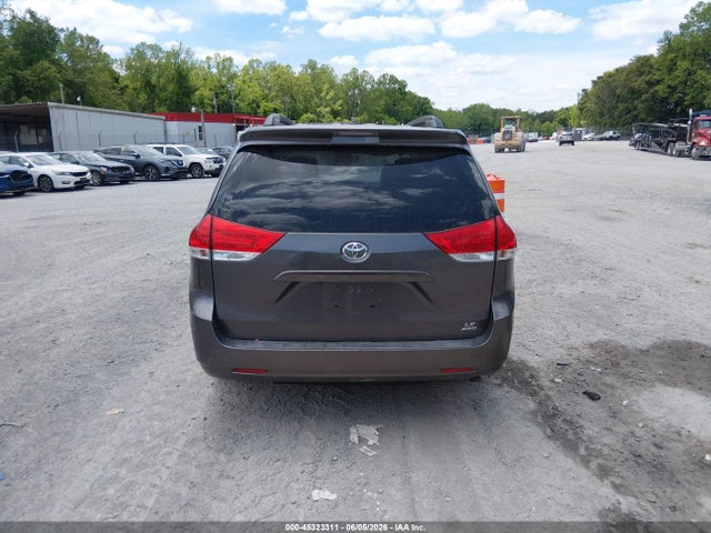 Aukcja sprzedaży 2011 Toyota Sienna Le, vin: 5TDJK3DCXBS015223, numer aukcji: 45323311