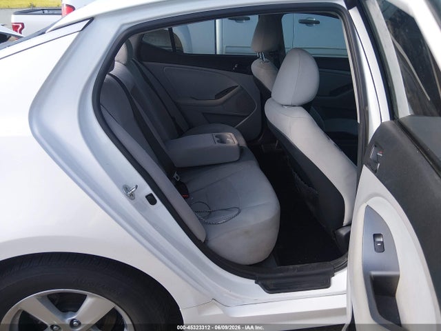 KIA Optima Lx 2015 5XXGM4A78FG448614 Image 8