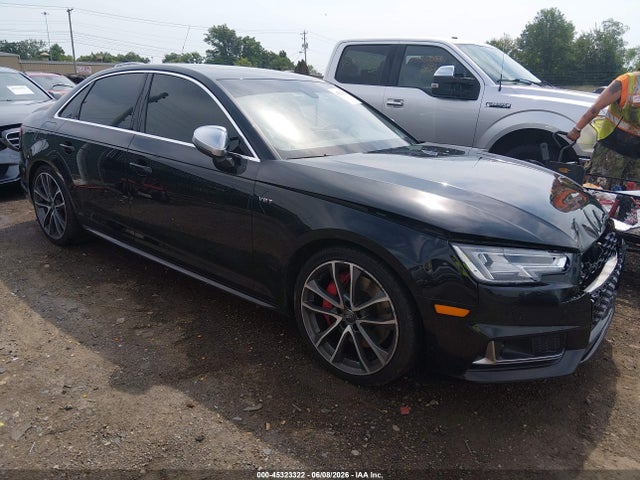 45323322 :رقم المزاد ، WAUC4AF44JA001470 vin ، 2018 Audi S4 3.0t Premium Plus مزاد بيع