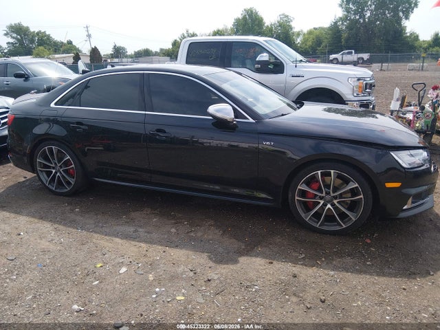 Продажа на аукционе авто 2018 Audi S4 3.0t Premium Plus, vin: WAUC4AF44JA001470, номер лота: 45323322