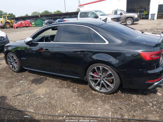 Продажа на аукционе авто 2018 Audi S4 3.0t Premium Plus, vin: WAUC4AF44JA001470, номер лота: 45323322
