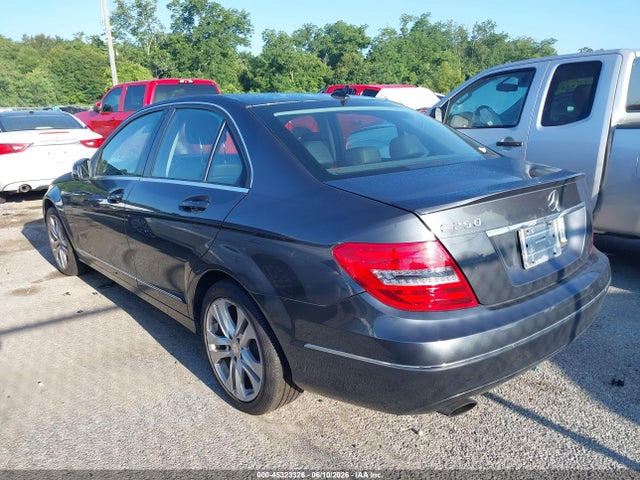 Aukcja sprzedaży 2014 Mercedes-benz C 250 Luxury, vin: WDDGF4HBXER319988, numer aukcji: 45323326