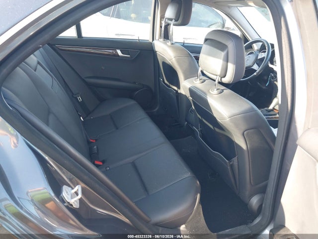 Aukcja sprzedaży 2014 Mercedes-benz C 250 Luxury, vin: WDDGF4HBXER319988, numer aukcji: 45323326