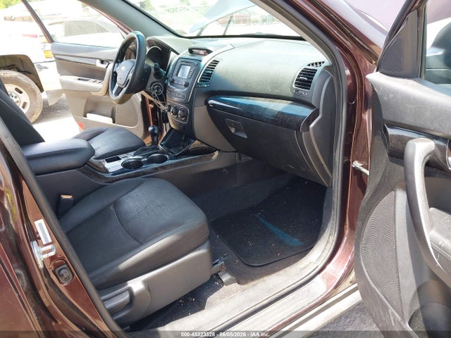 5XYKT4A64FG627636 KIA SORENTO LX