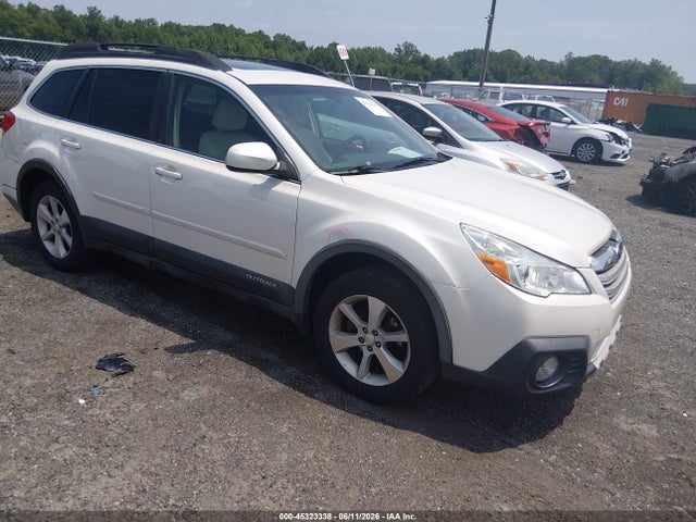 Продаж на аукціоні авто 2014 Subaru Outback 2.5i Limited, vin: 4S4BRBNC8E3217746, номер лоту: 45323338