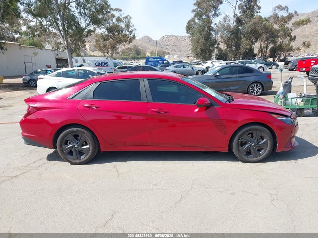 KMHLS4AG2MU200303 Hyundai ELANTRA SEL