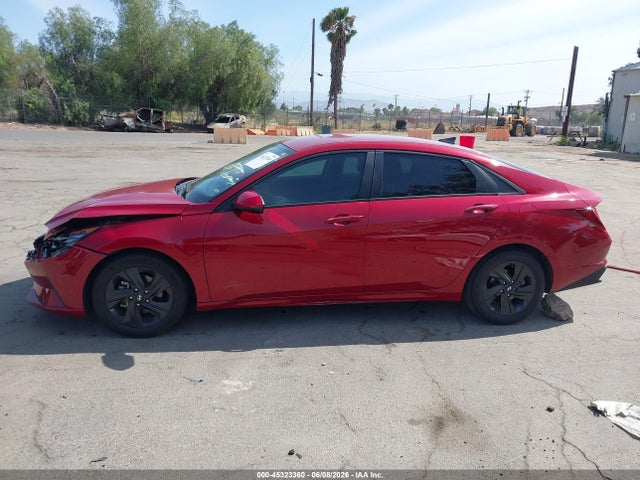 KMHLS4AG2MU200303 Hyundai ELANTRA SEL