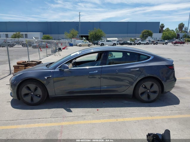 45323364 :رقم المزاد ، 5YJ3E1EA4LF739366 vin ، 2020 Tesla Model 3 Standard Range Plus Rear-wheel Drive/standard Range Rear-wheel Drive مزاد بيع