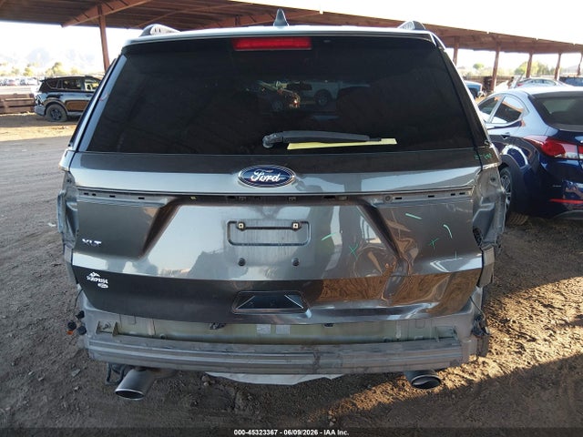 Ford EXPLORER XLT 2018 1FM5K7D8XJGB65843 Image 17