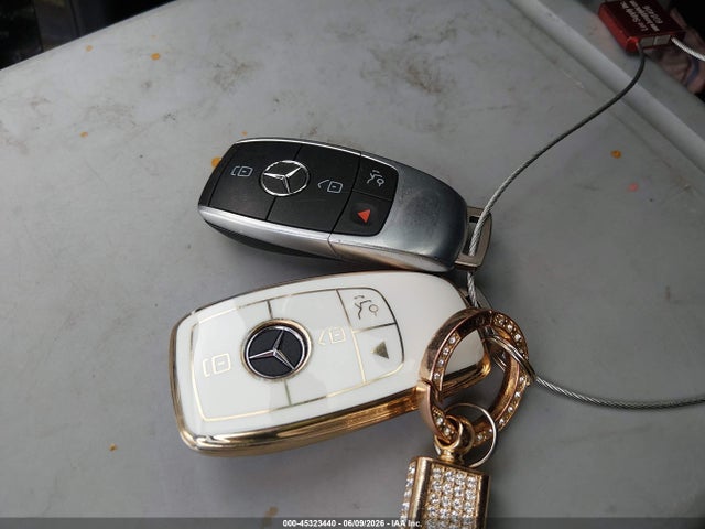 55SWF8DBXLU328999 Mercedes-Benz C 300