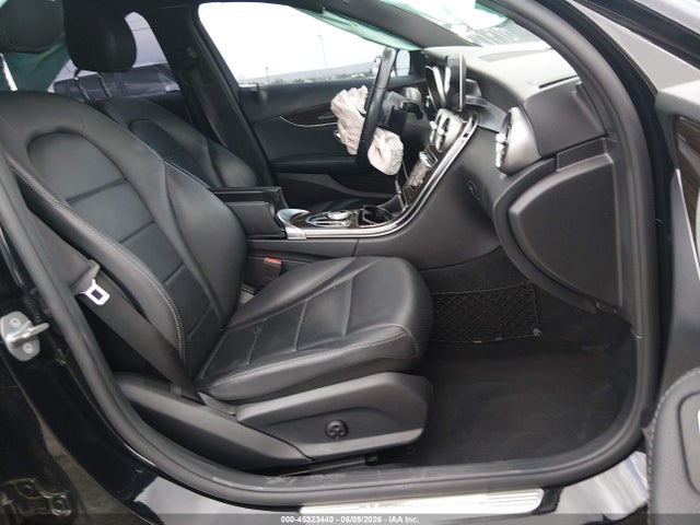 55SWF8DBXLU328999 Mercedes-Benz C 300