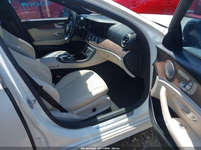 45323449 :رقم المزاد ، WDDZF4JB7HA019248 vin ، 2017 Mercedes-benz E 300 مزاد بيع