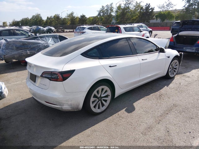 45323491 :رقم المزاد ، 5YJ3E1EB3NF365943 vin ، 2022 Tesla Model 3 Long Range Dual Motor All-wheel Drive مزاد بيع