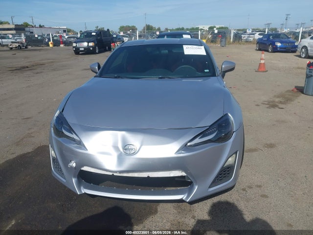 JF1ZNAA16G9703779 Scion FR-S