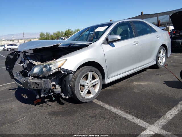 Toyota CAMRY SE 2014 4T1BF1FK4EU382180 Image 2