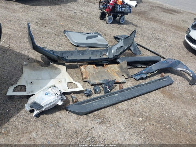 3TMMU4FN9FM079335 Toyota Tacoma Base V6