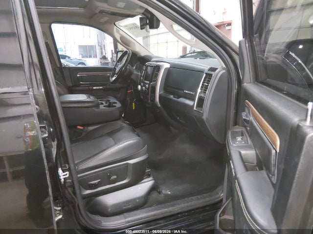 Продаж на аукціоні авто 2017 Ram 1500 Laramie  4x4 6'4 Box, vin: 1C6RR7VT1HS721959, номер лоту: 45323511