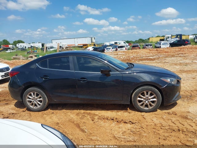 Продаж на аукціоні авто 2016 Mazda Mazda3 I Sport, vin: 3MZBM1U77GM305896, номер лоту: 45323514