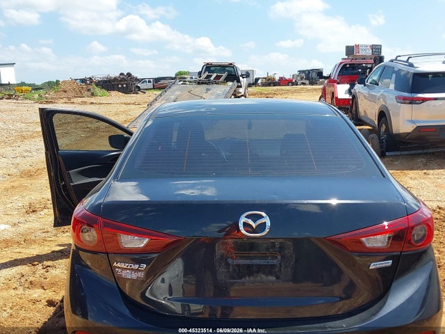 Продаж на аукціоні авто 2016 Mazda Mazda3 I Sport, vin: 3MZBM1U77GM305896, номер лоту: 45323514
