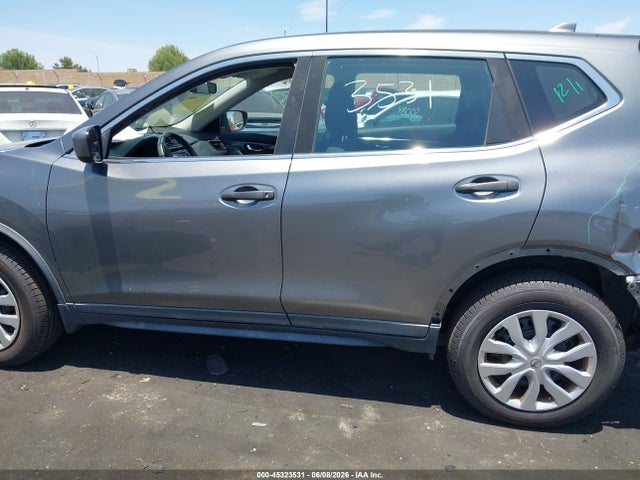 KNMAT2MV6JP560983 Nissan ROGUE S