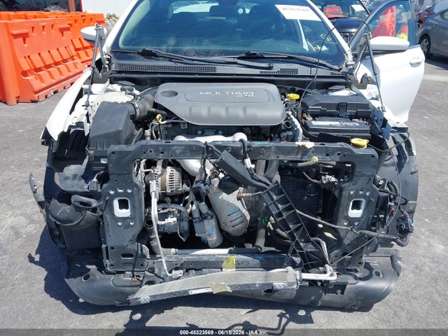 2015 Chrysler 200 Limited მანქანა იყიდება აუქციონზე, vin: 1C3CCCAB3FN687111, აუქციონის ნომერი: 45323569