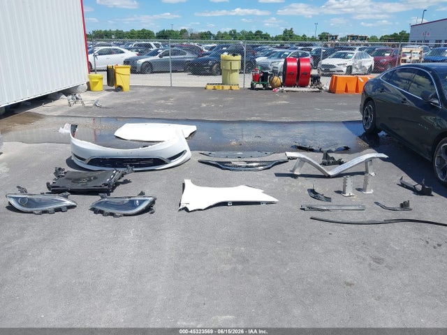 2015 Chrysler 200 Limited მანქანა იყიდება აუქციონზე, vin: 1C3CCCAB3FN687111, აუქციონის ნომერი: 45323569